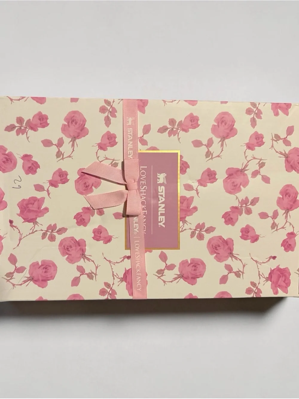 Stanley Pink Rose Pattern Gift Box with Gold Accent - Picture 1 of 2